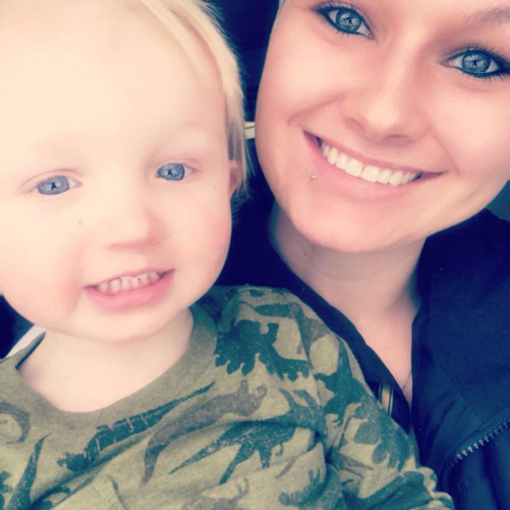 Meet your Posher, Kayla